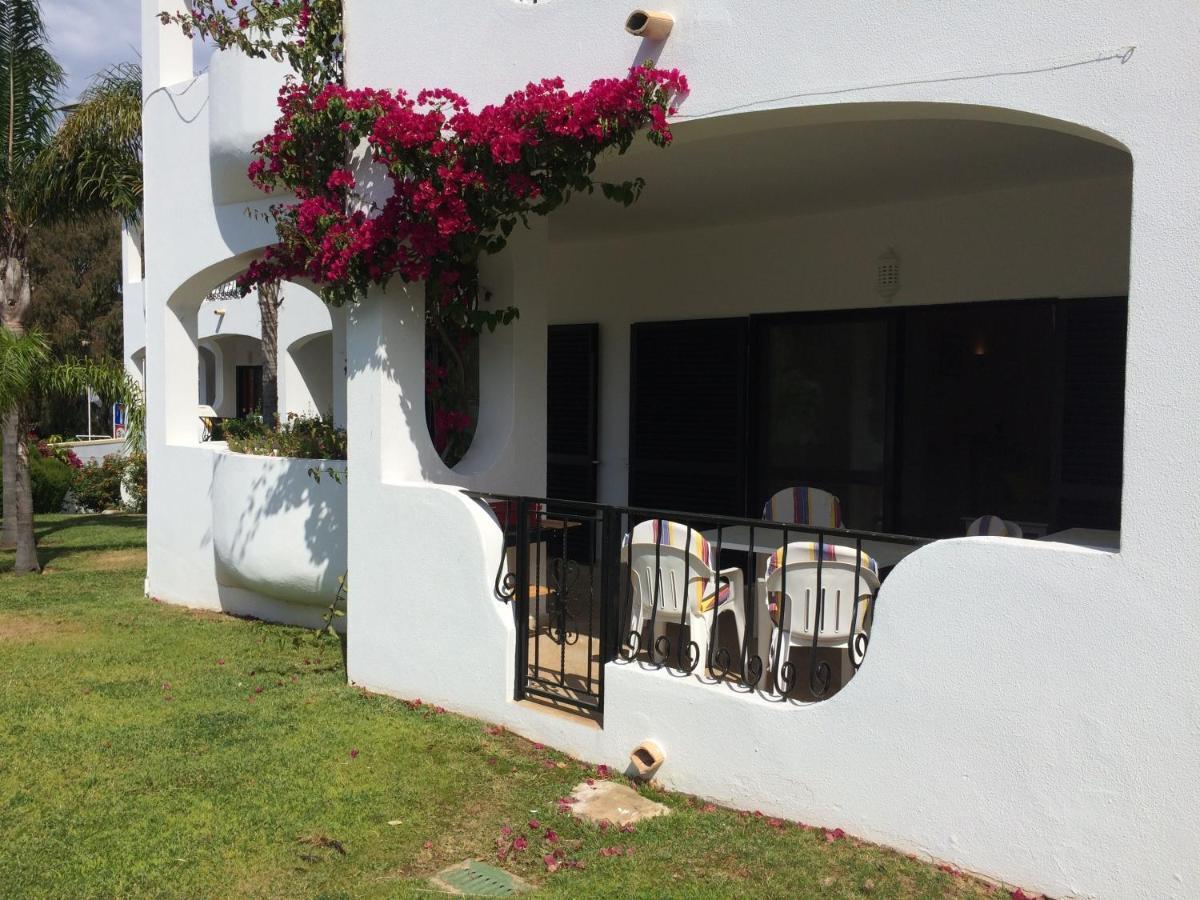Alto Club Apartments Alvor Quarto foto